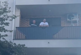 (VIDEO) Šokirao komšije: Marko Miljković je prije nekoliko mjeseci BACIO SAKSIJU SA TERASE, umalo pogodio ženu
