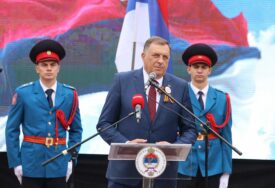 „ZAPAD SE MIJEŠA U NAŠE POSLOVE“ Dodik poručio da kako je Krim želio da bude dio Rusije, da tako i RS želi da se odvoji od BiH
