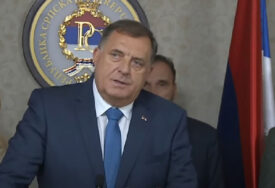 “Izdržali smo i gore, a ja sam spreman da izdržim” Dodik komentarisao današnje ročište pred Sudom BiH