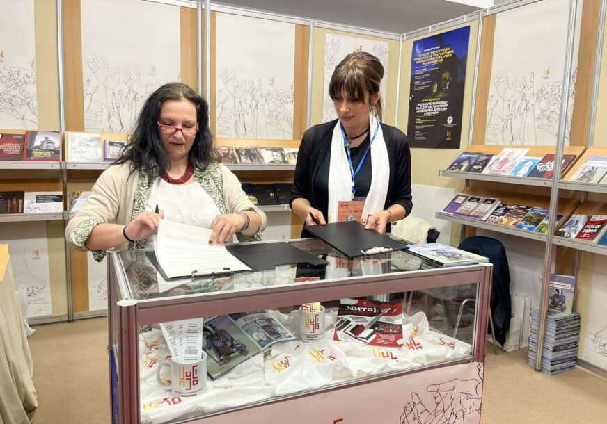 (FOTO) Velika prilika za izdavaštvo Srpske: NUB Republike učestvuje na 20. Međunarodnom sajmu knjiga u Solunu