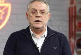 (VIDEO) Važna poruka prvog čovjeka Zvezde: Čović se obratio navijačima crveno-bijelih i pecnuo sudiju Javora