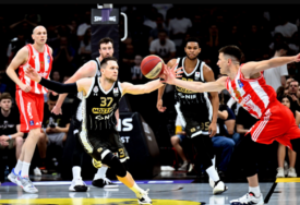Šta će biti sa Crvenom zvezdom i Partizanom: Generalni direktor Evrolige otkrio kad se Rusi vraćaju u najjače košarkaško takmičenje