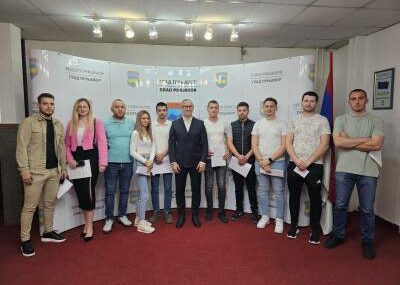 Pomoć grada Prnjavora: Deset mladih preduzetnika dobilo novčana sredstva za pokretanje poslovanja