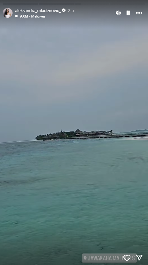 Aleksandra Mladenović na Maldivima