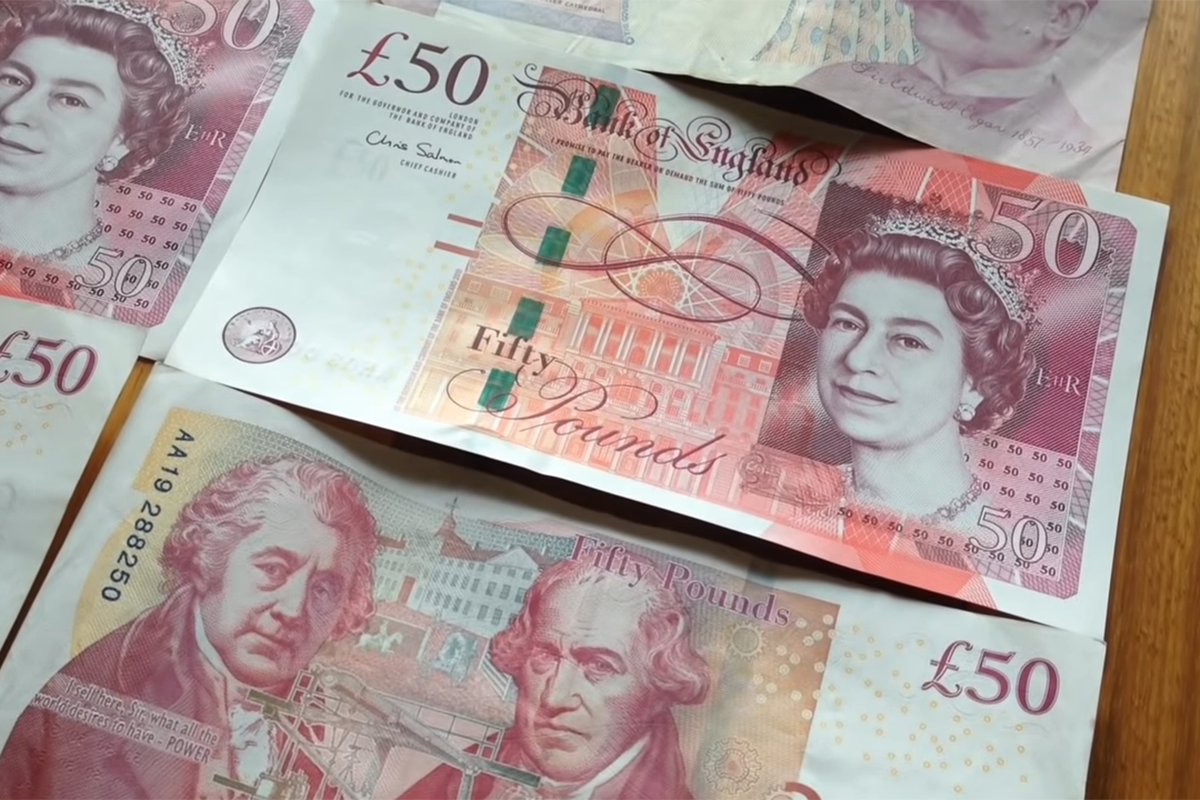 Britanska funta najsnažnija u odnosu na evro