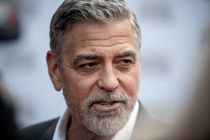 “VRAĆAM SE NA POZORNICU” Glumac Džordž Kluni (63) se priprema za Brodvej