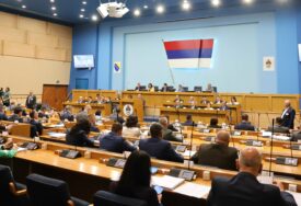Jedinstvo u Narodnoj skupštini Srpske: Protesna nota članicama UN zbog rezolucije o Srebrenici