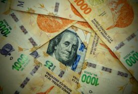 MIJENJAJU STARU Zbog inflacije Argentina uvodi novu novčanicu