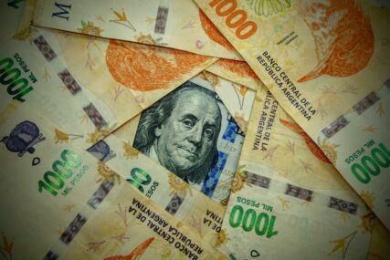 MIJENJAJU STARU Zbog inflacije Argentina uvodi novu novčanicu