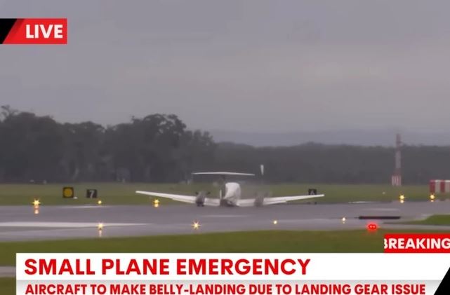 Dramatično slijetanje aviona u Australiji