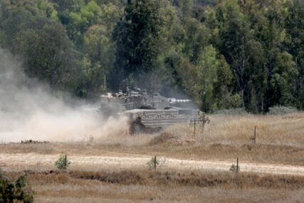 (VIDEO) "Na ulicama su, DOLAZI DO SUKOBA" Izraelski tenkovi ušli dublje u Rafu