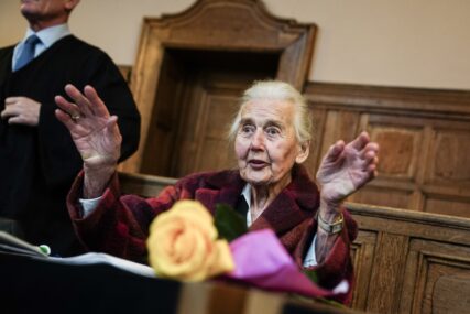 "VI STE DOŽIVJELI OVAKVU STAROST, DJECA IZ AUŠVICA NISU" Njemački sud osudio 95-godišnjakinju na 16 mjeseci zatvora zbog negiranja Holokausta