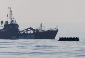 "Rekli su nam da nemaju prsluke za spasavanje" U dva brodoloma na Sredozemnom moru 11 MRTVIH, 66 NESTALIH, među njima 26 djece