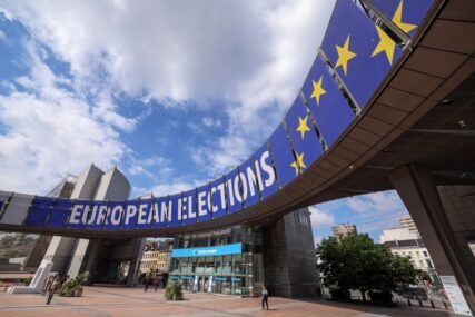 Počinju izbori za Evropski parlament: Stanovnici ove država PRVI IZLAZE na birališta