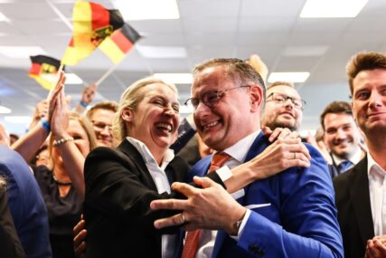 (VIDEO, FOTO) TRIJUMF KRAJNJE DESNICE, TEŽAK UDARAC ŠOLCU Prvi rezultati izbora za EU parlament, ovako su glasali građani Njemačke