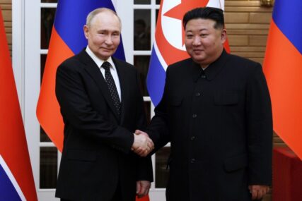 Vladimir Putin i Kim Džong Un