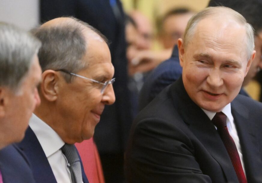 Sergej Lavrov i Vladimir Putin