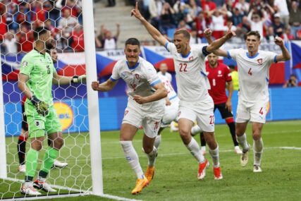 (FOTO) ISPISAO ISTORIJU NA EURO Napadač Češke golom protiv Gruzije prestigao legendarnog Dragana Džajića