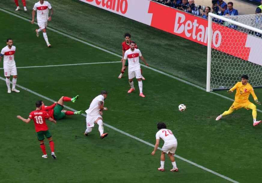 (FOTO) Turci nemoćni u Dortmundu: Portugal laganim trijumfom osigurao plasman u osminu finala Evropskog prvenstva