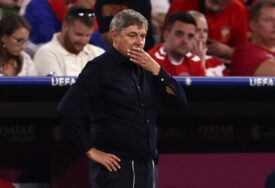 (FOTO) Selektor ne vidi problem: Piksi ne želi da podnese ostavku na mjesto trenera fudbalske reprezentacije Srbije