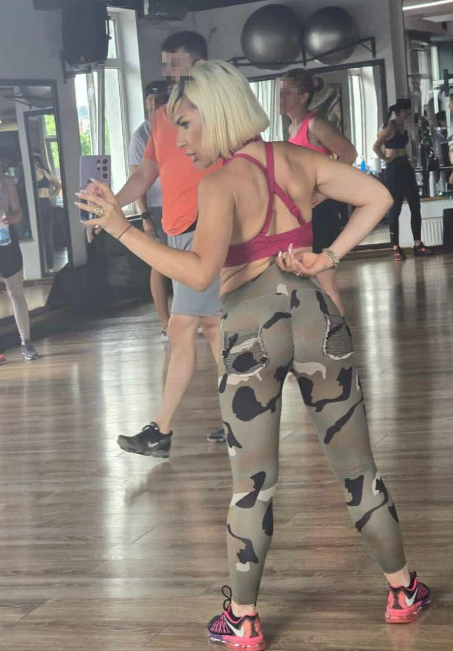 Jovana Jeremić u teretani