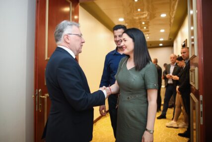 (FOTO) "Bila mi je čast i zadovoljstvo" Jelena Trivić prisustvovala SVEČANOM DOGAĐAJU povodom otvaranja Kancelarije Ambasade Rusije u Banjaluci