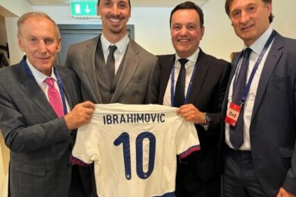 Broj 10 za Ibrahimovića: Fudbalski savez Srbije uručio dres legendarnom Zlatanu