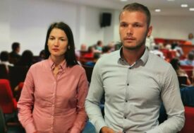 Misterija SDS: Koga će u Banjaluci podržati najveća opoziciona stranka – Jelenu Trivić ili Draška Stanivukovića