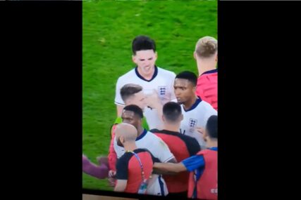 (VIDEO) RUŽNE SCENE IZ GELZENKIRHENA Selektor Slovačke nasrnuo na fudbalera Engleske