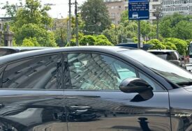 (VIDEO, FOTO) LUKSUZNA PROSLAVA SA 100 ZVANICA Drugi dan svadbe Dragane Kosjerine, u hotel stigla skupocjenom limuzinom
