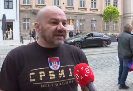 (VIDEO) "Da ne lupamo televizore" Teslićanin uz Srbiju na Evropskom prvenstvu u Njemačkoj
