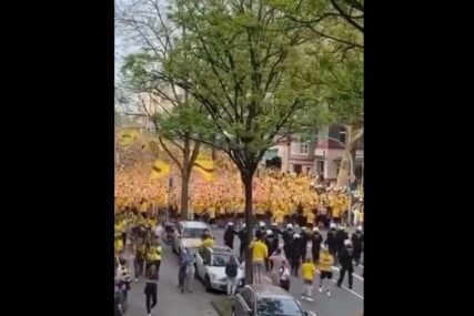 (VIDEO) "Žuta rijeka" ide prema Vembliju: London pun navijača Borusije Dortmund