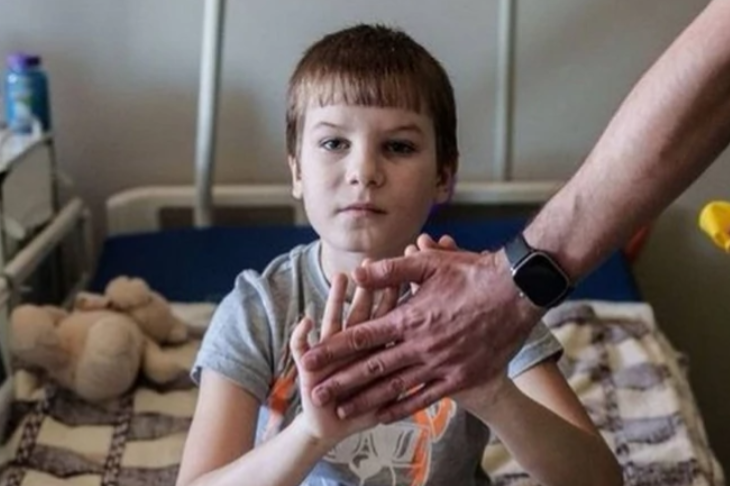 Saško iz Ukrajine, dečak koji je ostao bez noge