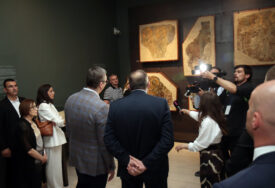 (FOTO) "To je blago Srbije" Vučić i Dodik na kraju Prvog svesrpskog sabora posjetili Narodni muzej u Beogradu