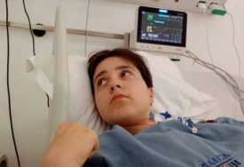 (FOTO) Oživjeli su je odmah po rođenju, pa ubrzo i "opisali": Natalija Stevanović (20) se BORI SA 9 TEŠKIH DIJAGNOZA, sada joj potrebna pomoć za nastavak liječenje