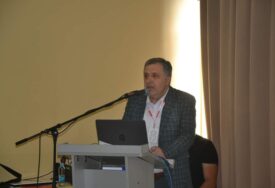 SNSD OTKRIO KARTE Mikajlo Lazić kandidat  za gradonačelnika Bijeljine, Bojan Savić nosilac liste