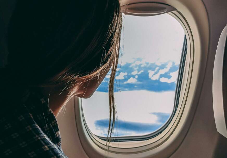 "To je recept za dehidraciju" Bivša stjuardesa otkrila koja sjedišta u avionu treba izbjegavati