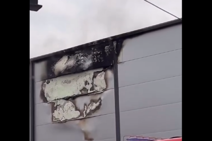 požar u kineskom šoping centru u Surčinu