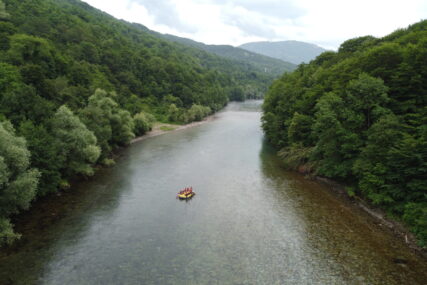 (FOTO) Blago koje ne znamo cijeniti i čuvati: Upoznajte 5 rijeka u BiH iz kojih se voda može piti
