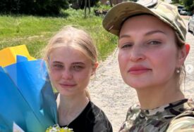 (VIDEO) "Saznavši za njenu profesiju odveli su je u zatvor" Majka mlade Ukrajinke tvrdi da su njenu kćerku IZGLADNJIVALI I MUČILI RUSI