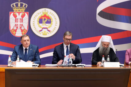 "SRBIJA JE UZ SRPSKU" Vučić poručio da su u deklaraciji uvaženi mnogi zahtjevi Srpske, ali da NE SADRŽI RAZDRUŽIVANJE