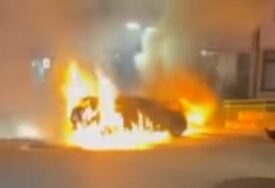 zapaljen auto na Palama