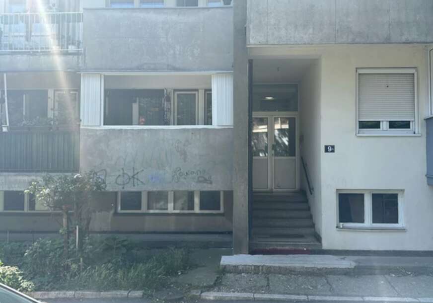 (FOTO) PRVE FOTOGRAFIJE SA MJESTA UBISTVA Komšije u šoku "Nikad se nije žalila, ne znamo šta se dešavalo, ništa nismo čuli"
