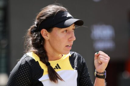 (VIDEO) Novo iznenađenje: 5. teniserka svijeta završila učešće na Vimbldonu