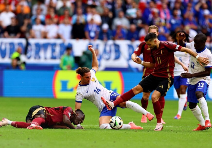 (FOTO) NULA U DERBIJU Francuska i Belgija bez golova nakon prvih 45 minuta
