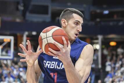 (FOTO) SELI SE U MADRID Dejan Kravić ostaje u Španiji, Estudijantes naredna destinacija