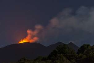 erupcija vulkana etna na siciliji
