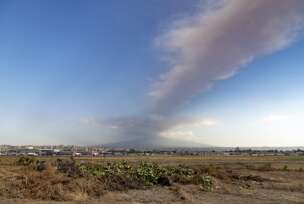 erupcija vulkana etna na siciliji