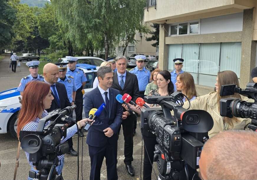 FOTO: USTUPLJENA FOTOGRAFIJA