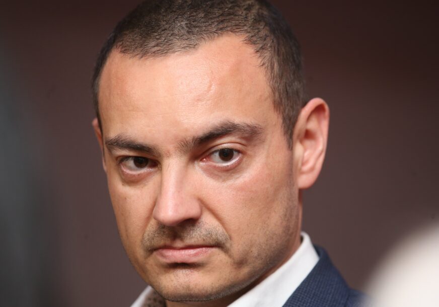 MITROVIĆ ZA SRPSKAINFO “Izloženi smo mobingu, prijetnjama i ucjenama ministra Egića, a moj otac i stričevi su DALI ŽIVOT za Republiku Srpsku”